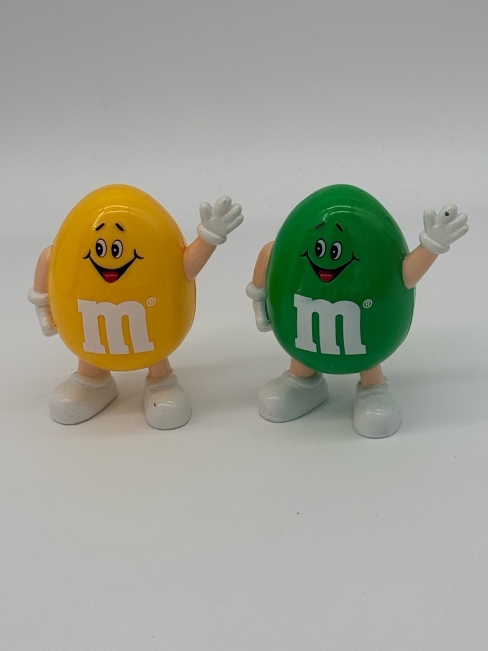 M&M'S Yellow & Green Smiling Character Toy Figures